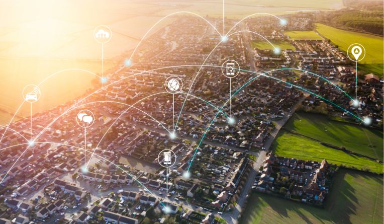 Telecoms tower next to a tennis court