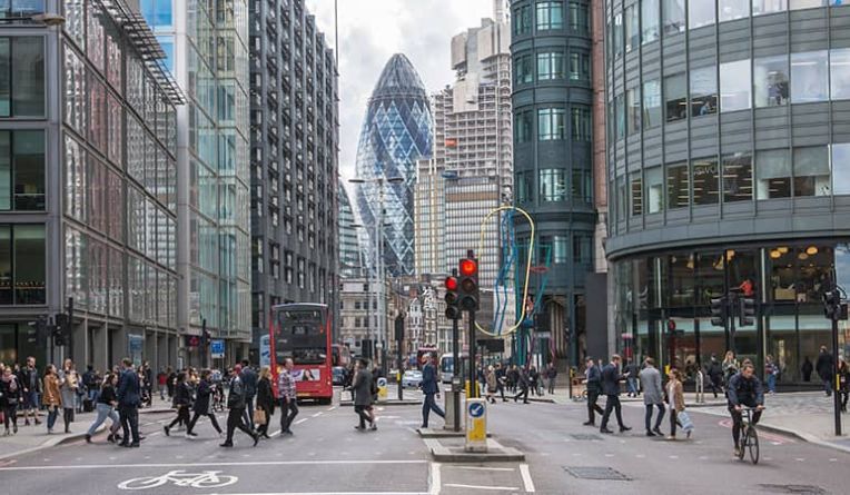 Telecoms tower next to a tennis court